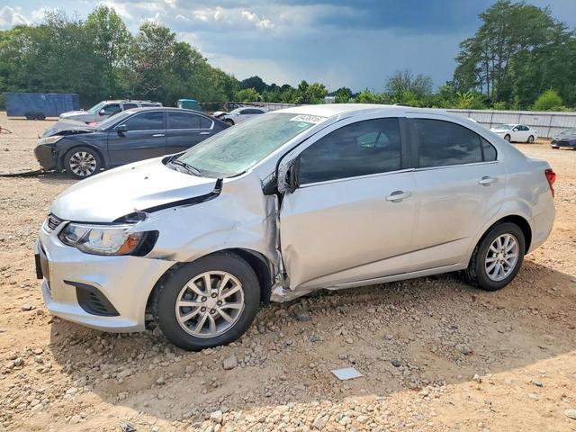 2017 CHEVROLET SONIC LT  