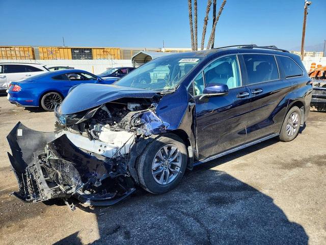 2024 TOYOTA SIENNA XLE 7-PASSENGER  