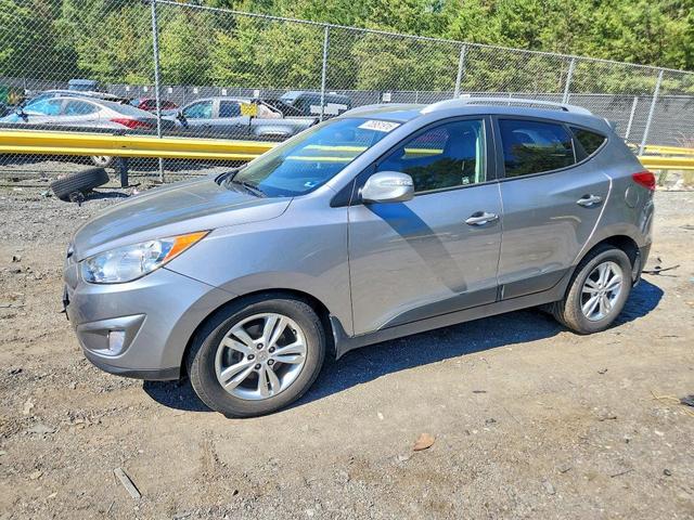 2013 HYUNDAI TUCSON GLS  