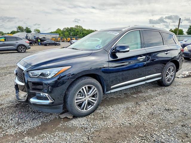 2020 INFINITI QX60 LUXE  