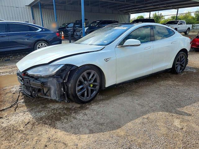 2015 TESLA MODEL S 70D  