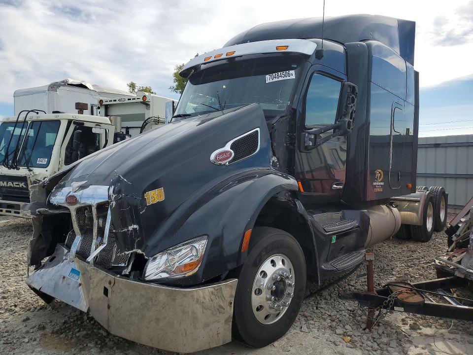 2019 PETERBILT 579   