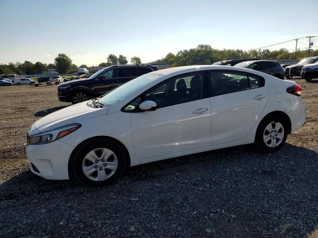 2018 KIA FORTE LX  