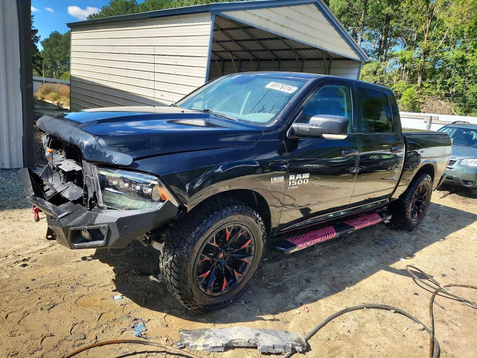 2019 RAM 1500 CLASSIC SLT  