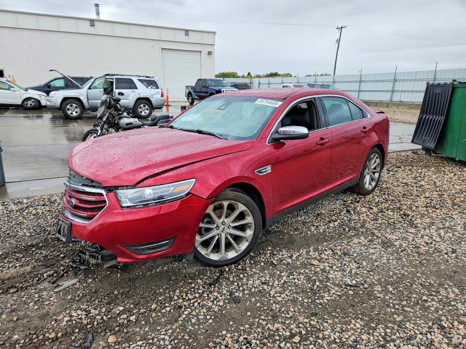 2018 FORD TARUS   
