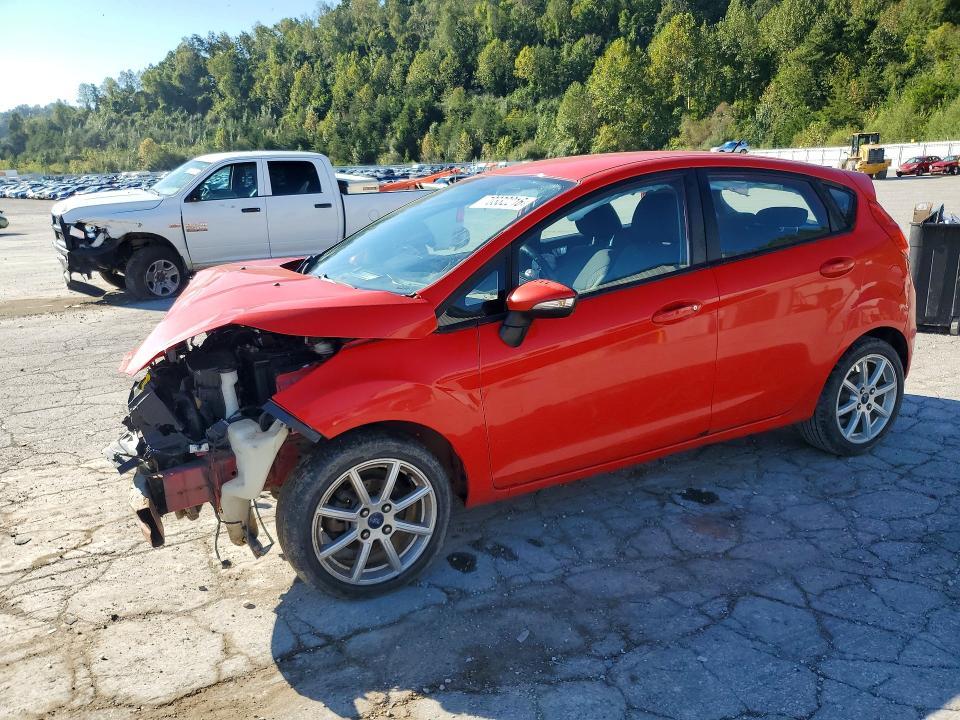 2014 FORD FIESTA SE  