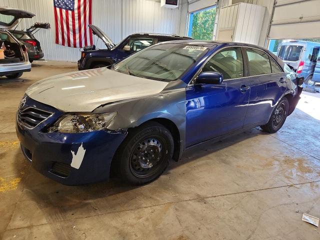 2010 TOYOTA CAMRY LE  