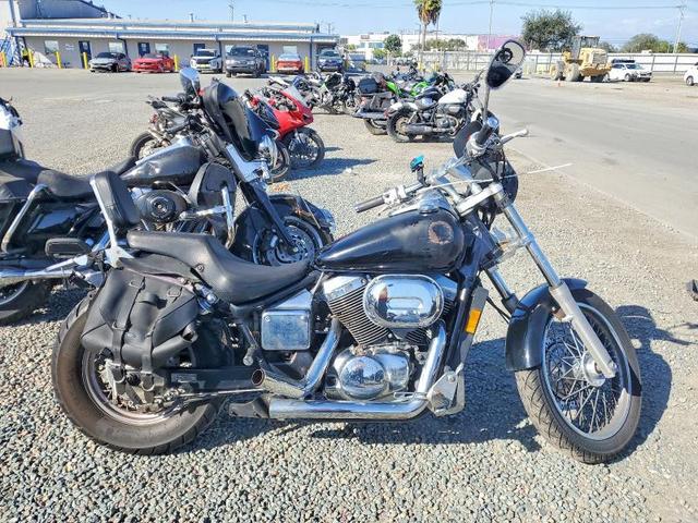 2002 HONDA VT750 DC  