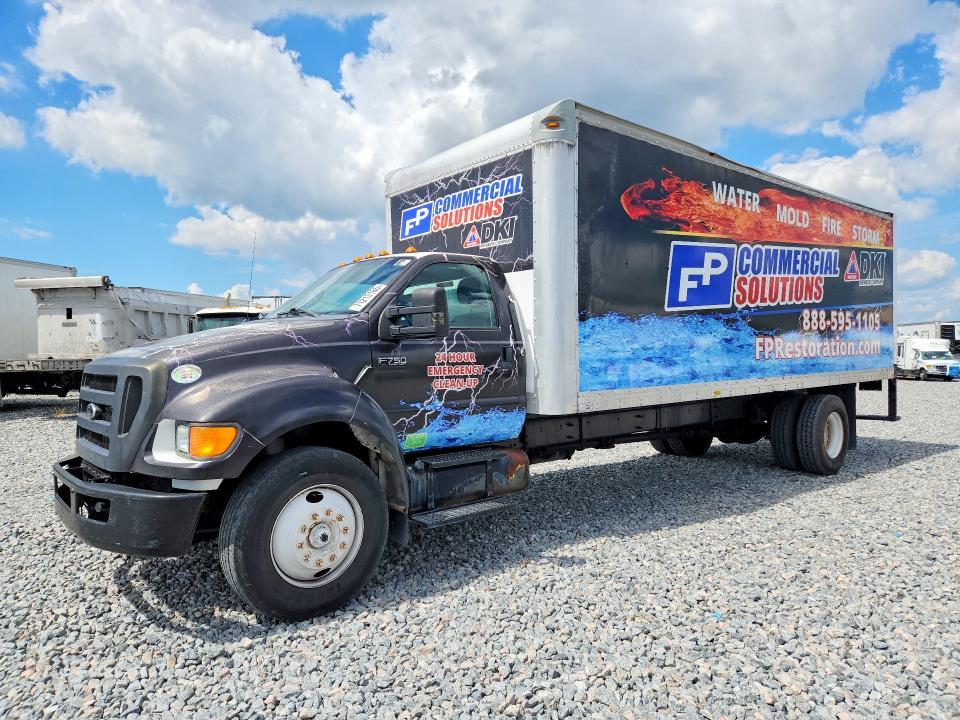 2013 FORD F750 SUPER DUTY BOX TRUCK