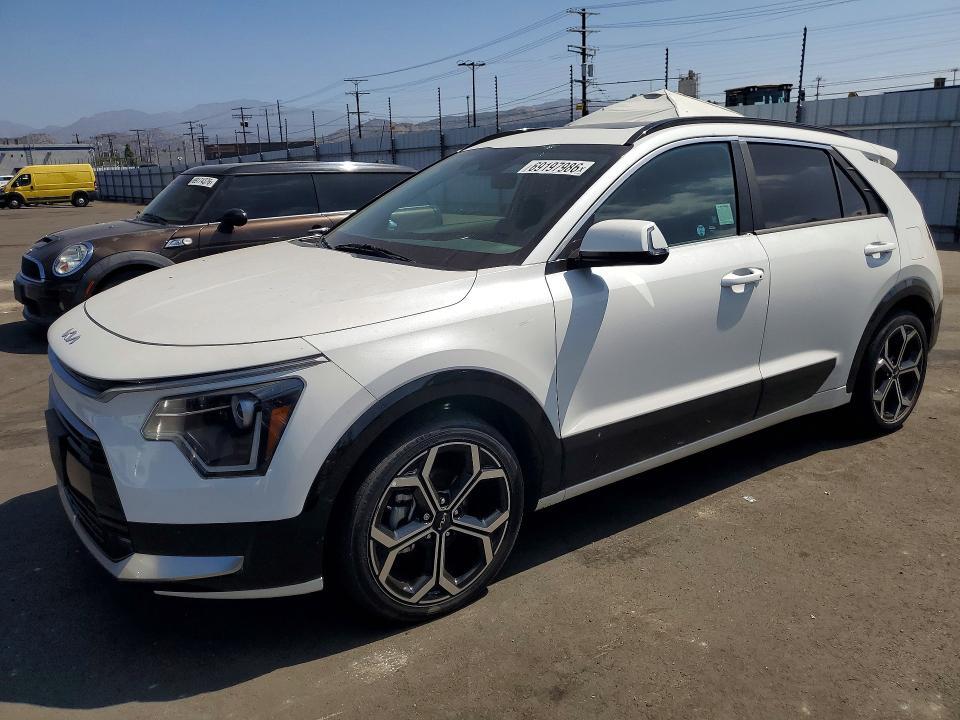 2024 KIA NIRO EX  