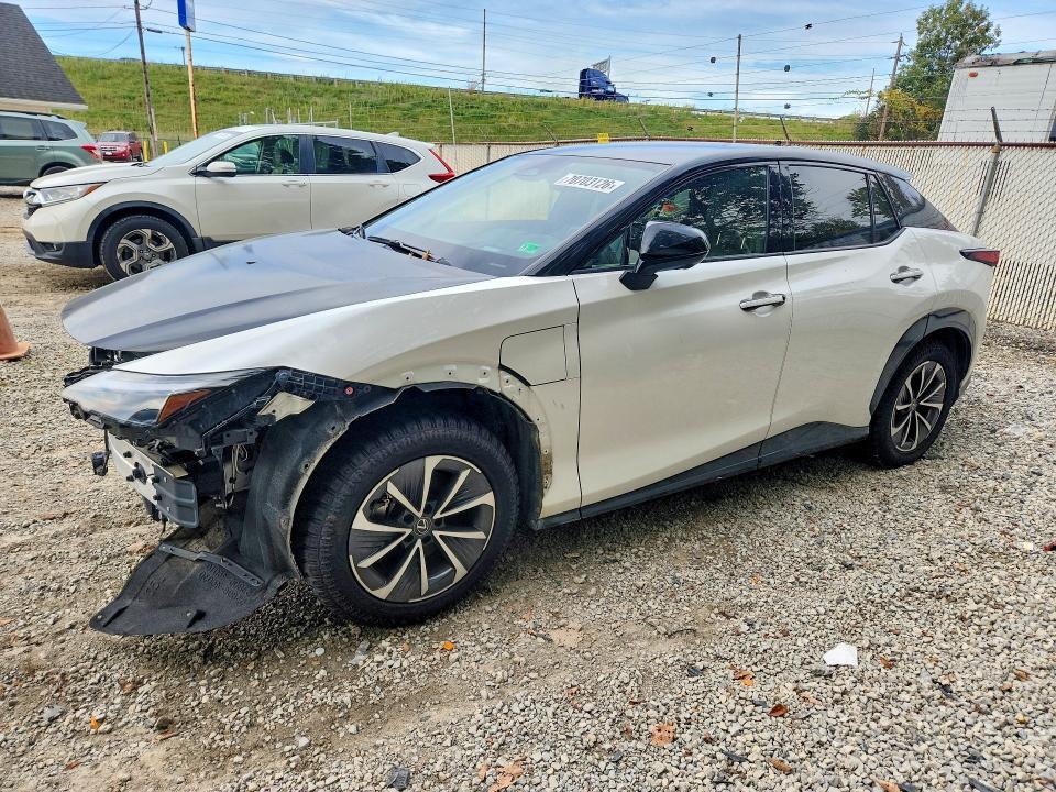 2023 LEXUS RZ 450E  