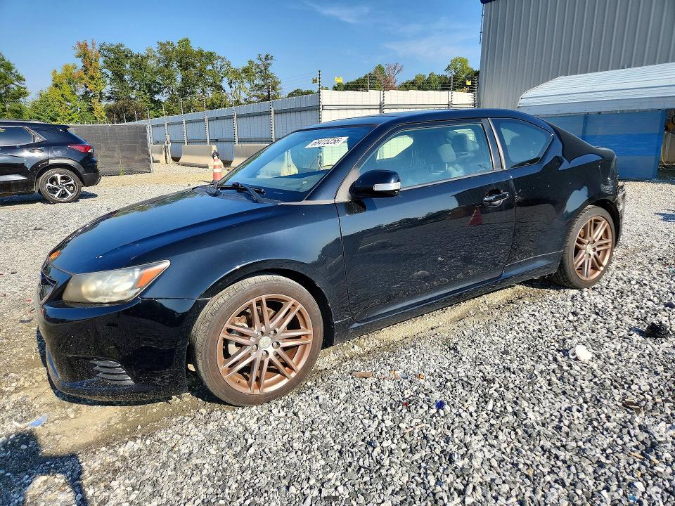 2011 SCION TC   