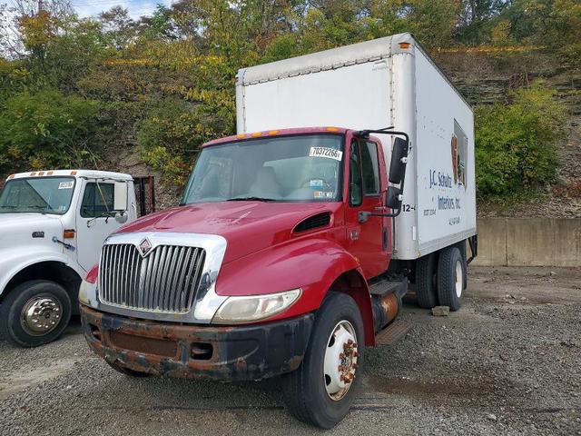 2002 INTERNATIONAL 4300 BOX TRUCK