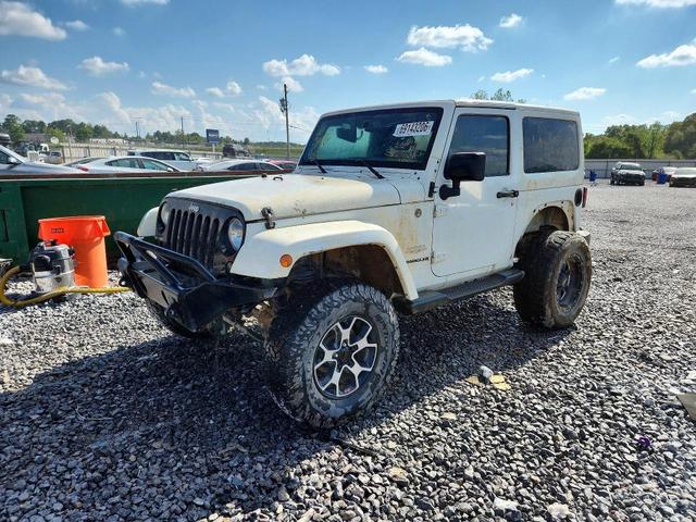 2013 JEEP WRANGLER SAHARA  
