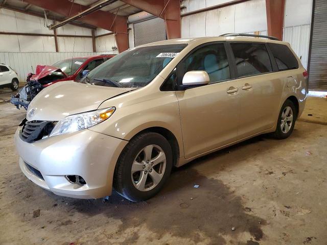 2011 TOYOTA SIENNA LE  