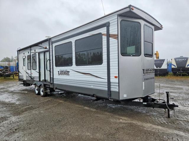 2017 FOREST RIVER WILDWOOD LODGE CAMPER