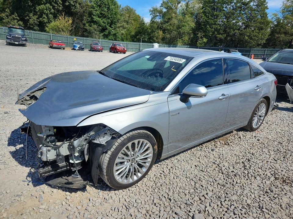 2021 TOYOTA AVALON LIMITED  
