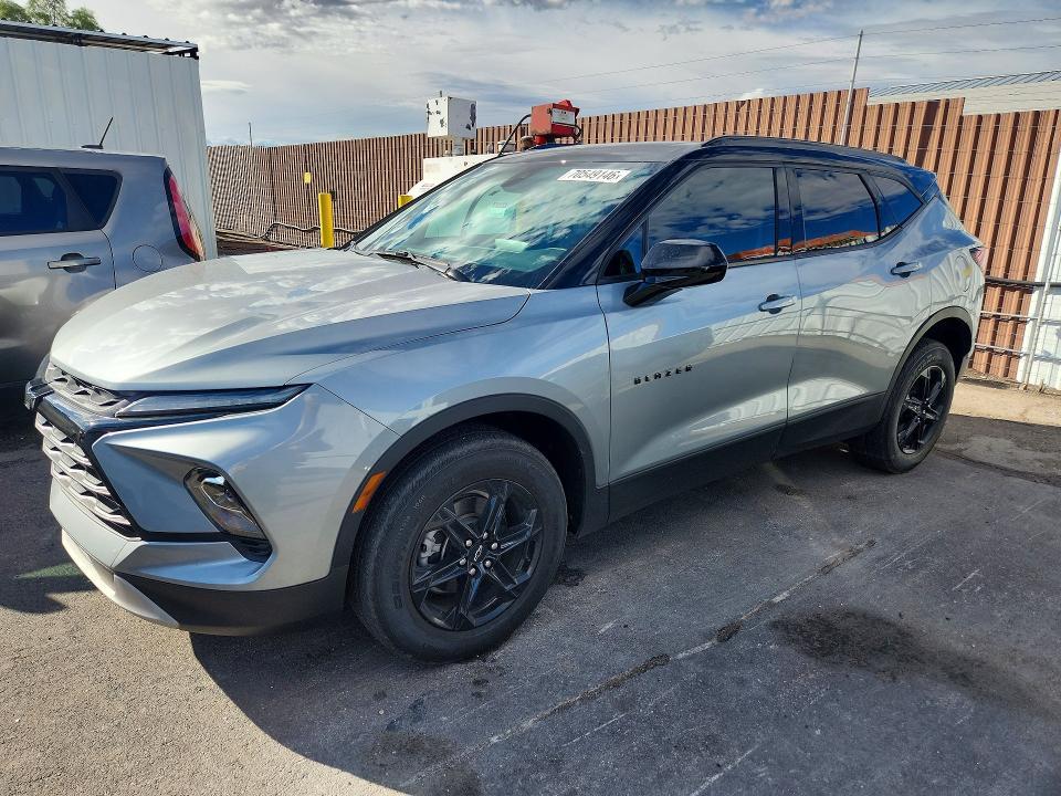 2024 CHEVROLET BLAZER 2LT  