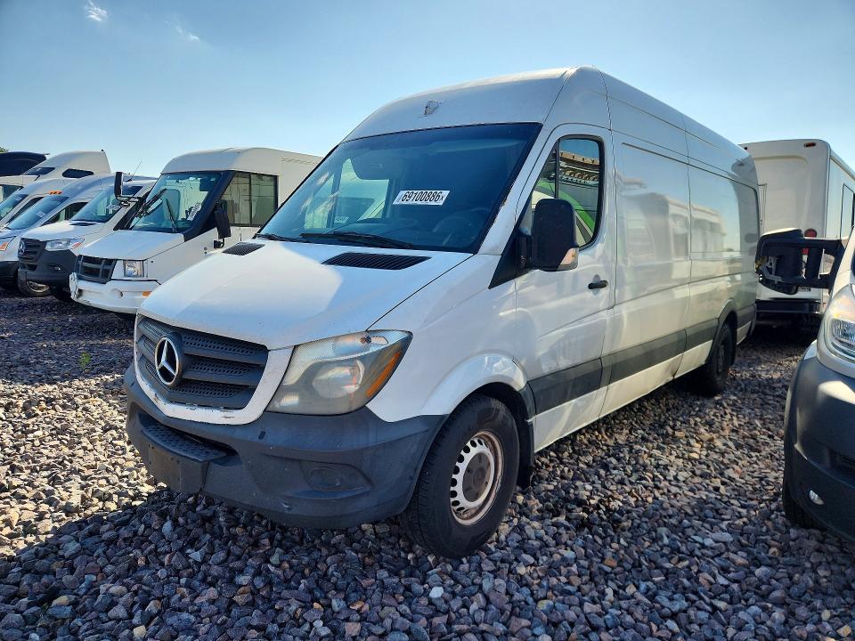 2015 FREIGHTLINER SPRINTER 2500 DELIVERY VAN