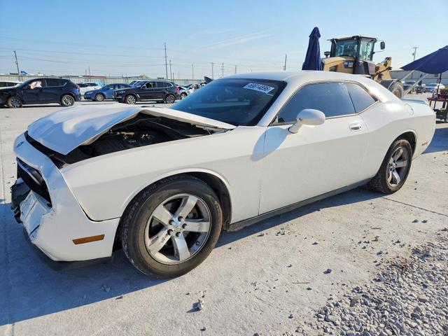 2009 DODGE CHALLENGER SE  