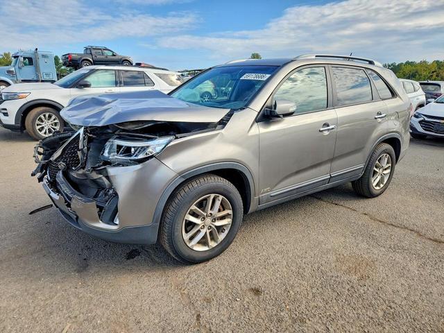 2015 KIA SORENTO LX  