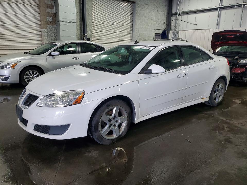 2010 PONTIAC G6   