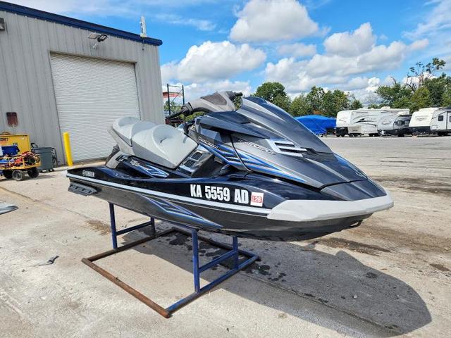 2012 YAMAHA WAVE RUNNER FX JET SKI