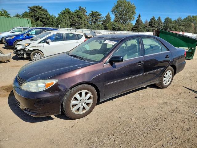2002 TOYOTA CAMRY XLE V6  