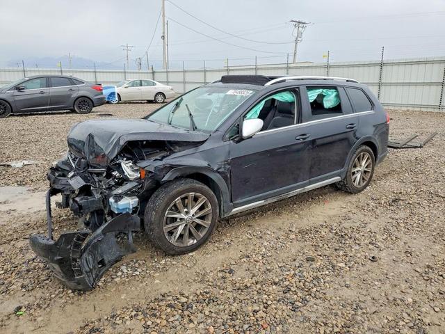 2019 VOLKSWAGEN GOLF ALLTRACK S  