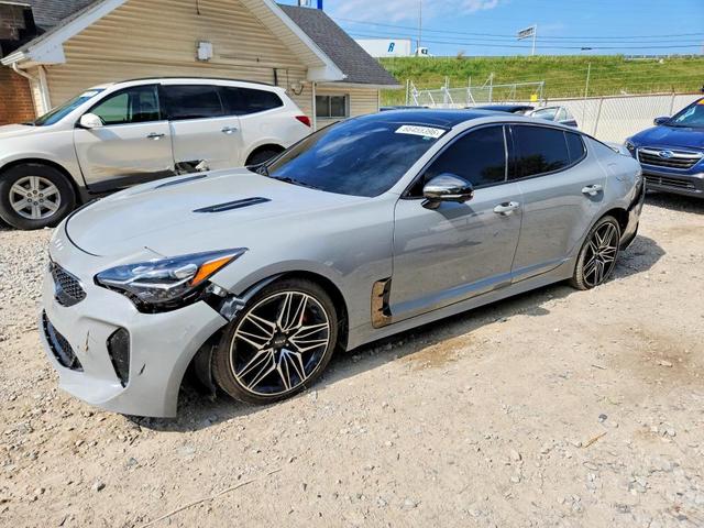 2023 KIA STINGER GT2  