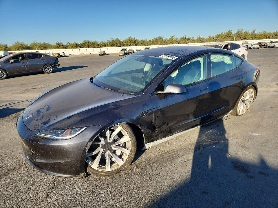 2025 TESLA MODEL 3   