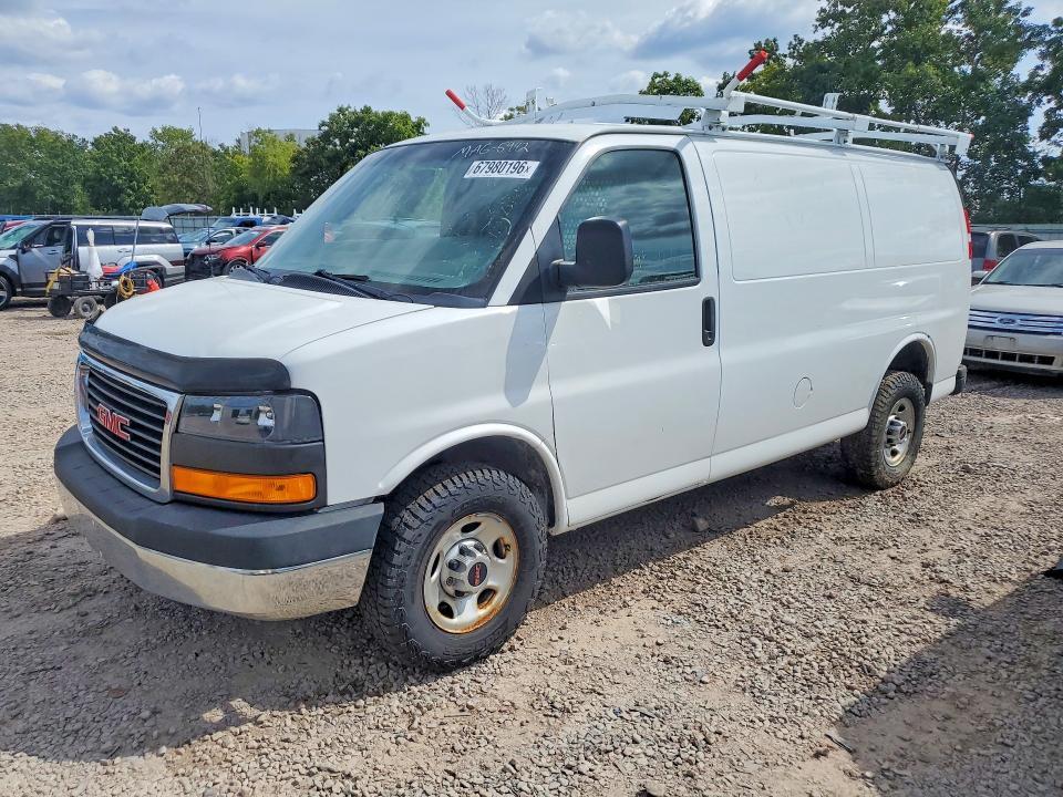 2017 GMC SAVANA G2500  