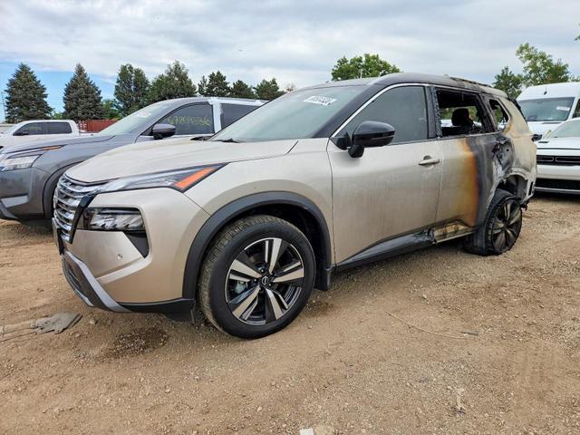 2025 NISSAN ROGUE SL  
