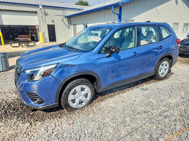 2024 SUBARU FORESTER   