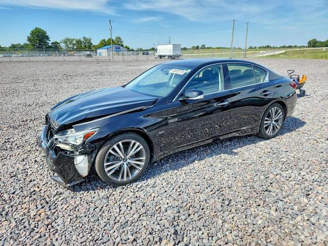 2019 INFINITI Q50 30T LUXE  