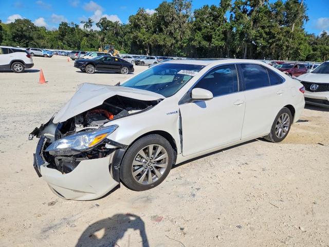 2016 TOYOTA CAMRY HYBRID XLE  