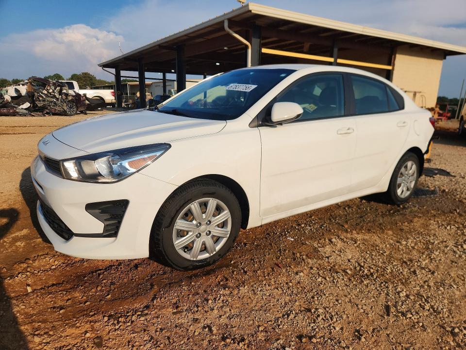 2022 KIA RIO LX  