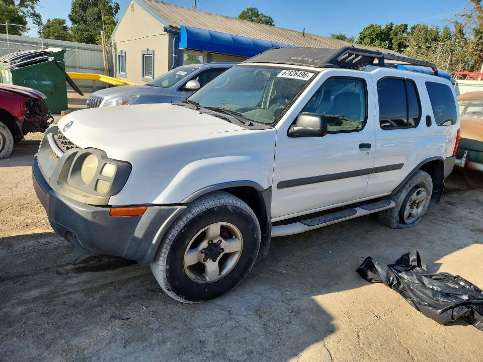 2004 NISSAN XTERRA XE  