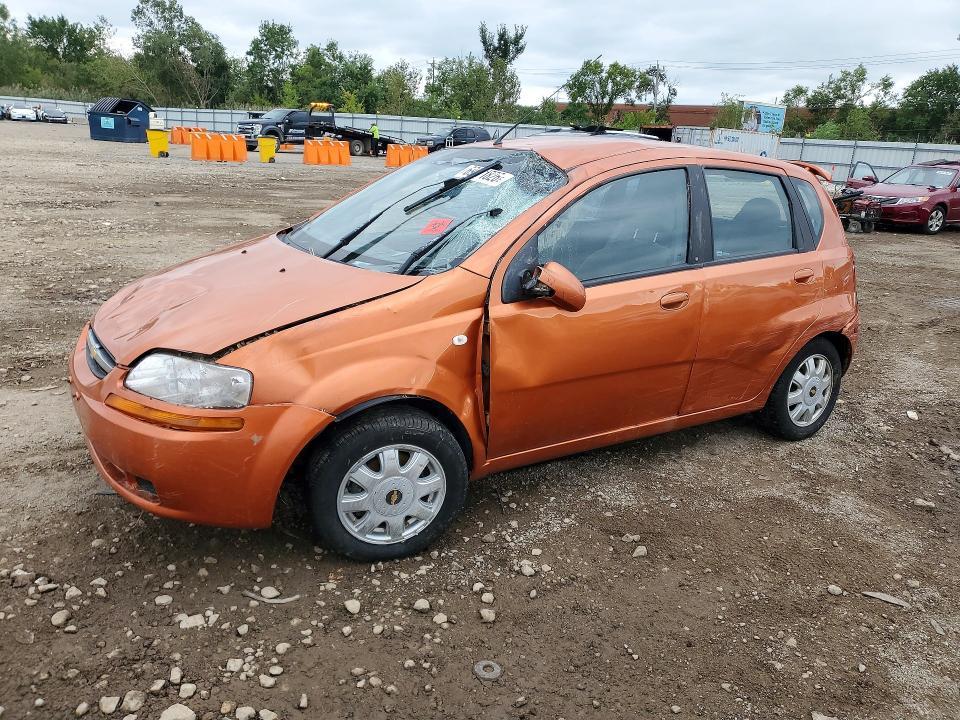 2005 CHEVROLET AVEO LT  