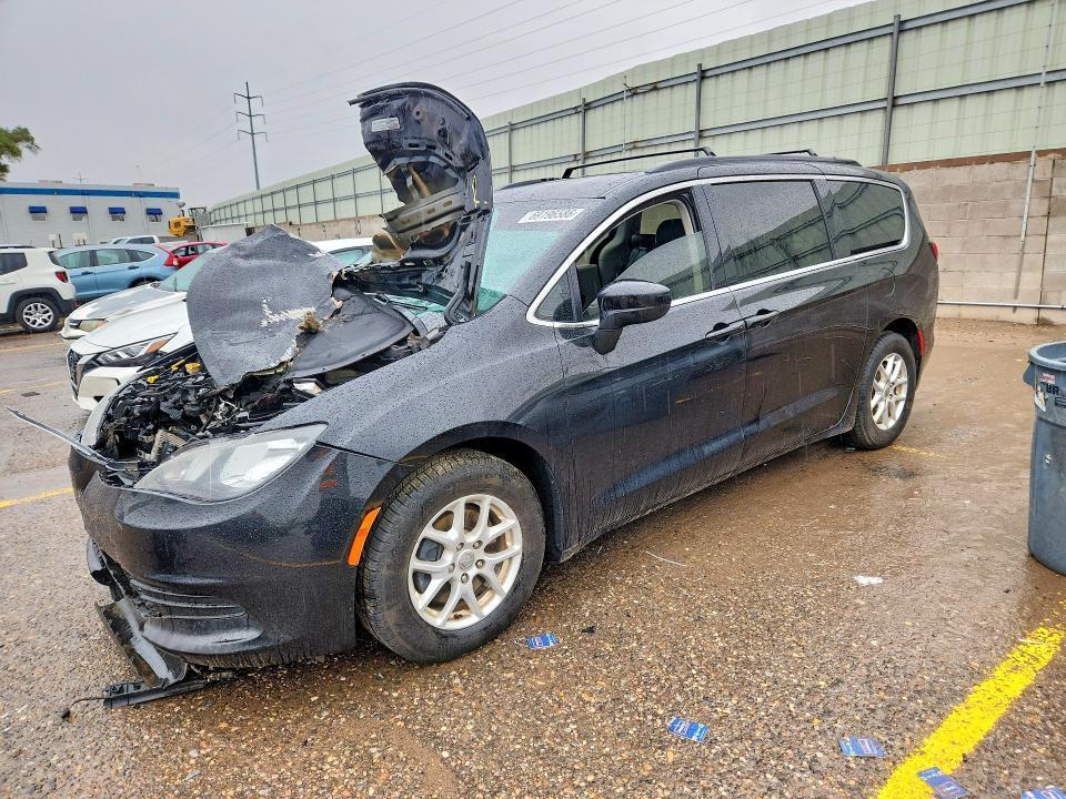 2020 CHRYSLER VOYAGER LXI  