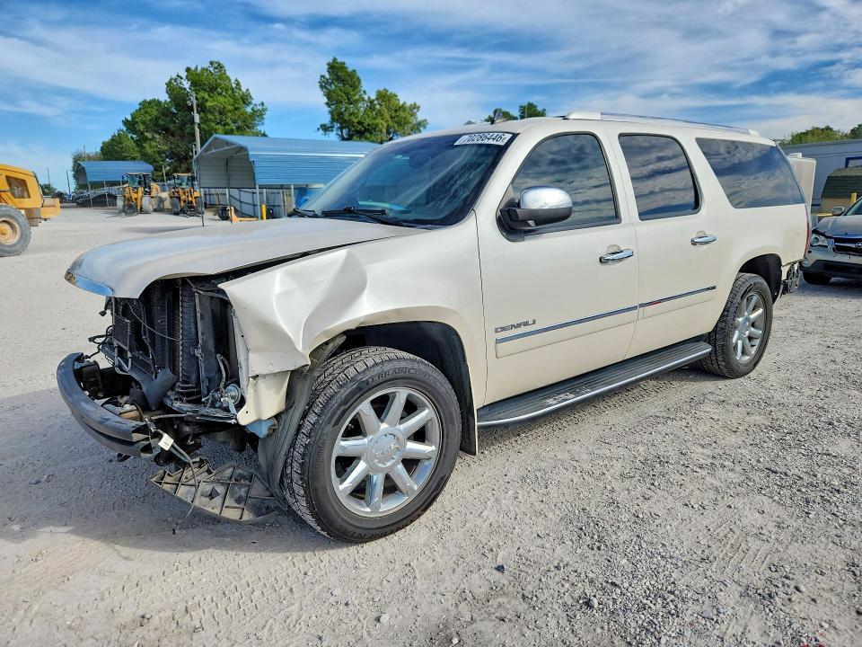 2013 GMC YUKON XL DENALI  