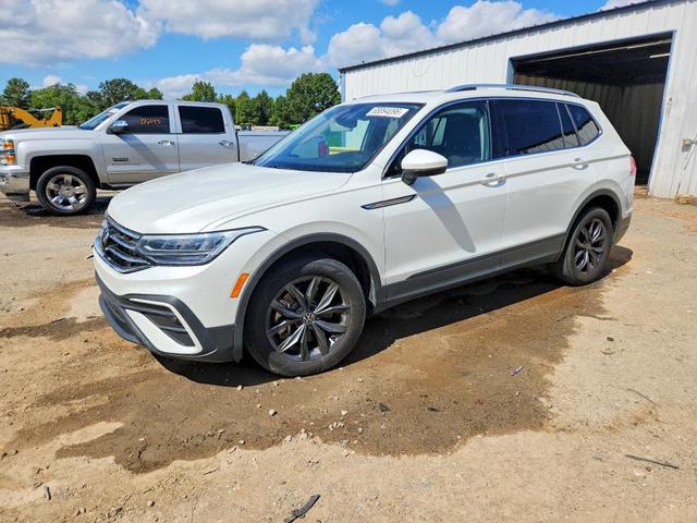2023 VOLKSWAGEN TIGUAN SE  