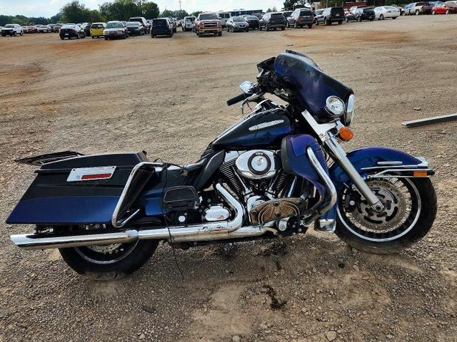 2010 HARLEY-DAVIDSON FLHTK   
