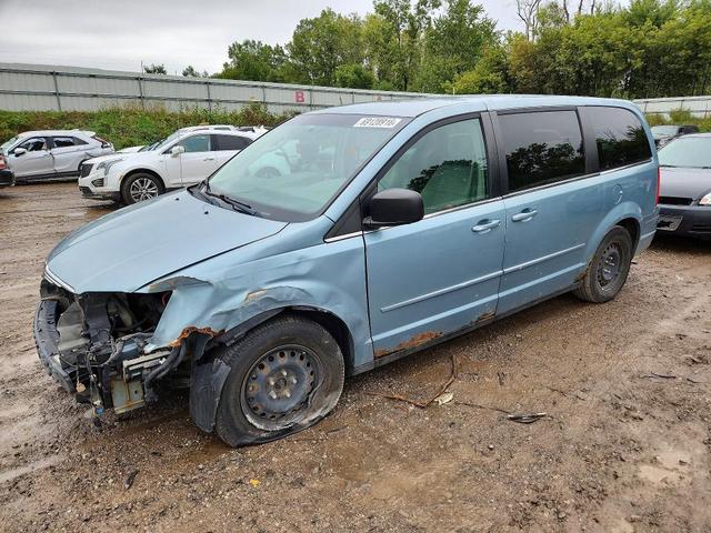 2009 CHRYSLER TOWN & COUNTRY LX  