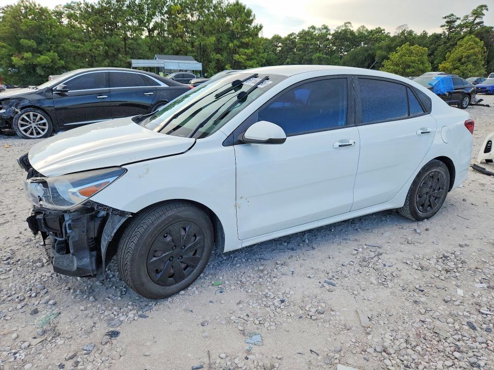 2020 KIA RIO LX  