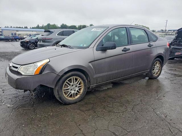 2011 FORD FOCUS SE  