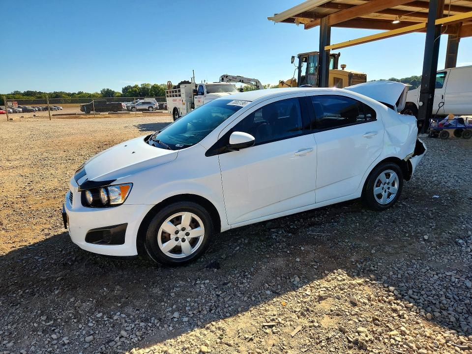 2015 CHEVROLET SONIC LS  