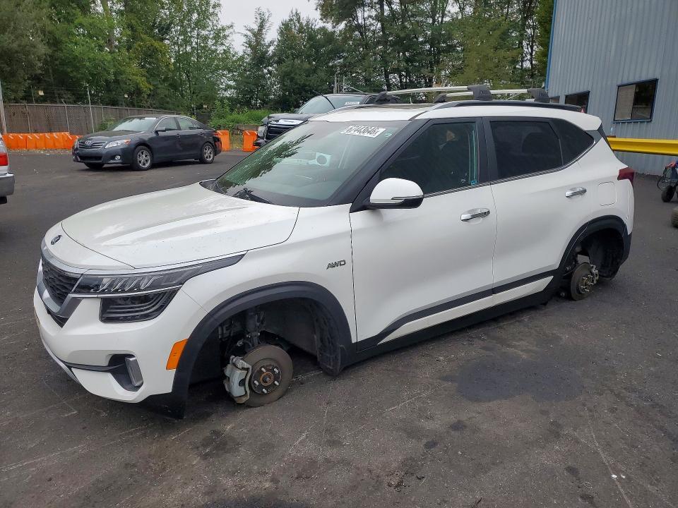 2021 KIA SELTOS SX  