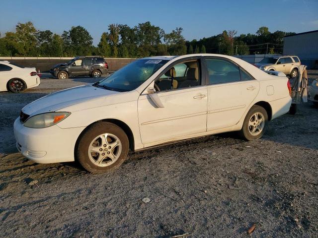 2002 TOYOTA CAMRY LE  