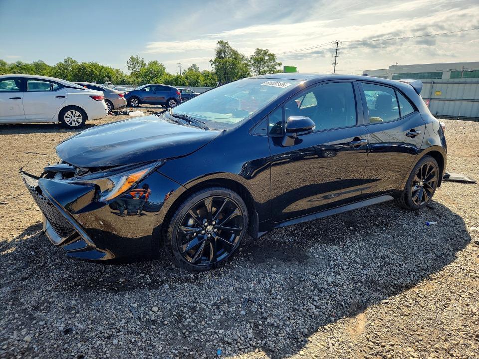 2022 TOYOTA COROLLA HATCHBACK SE NIGHTSHADE EDITION  